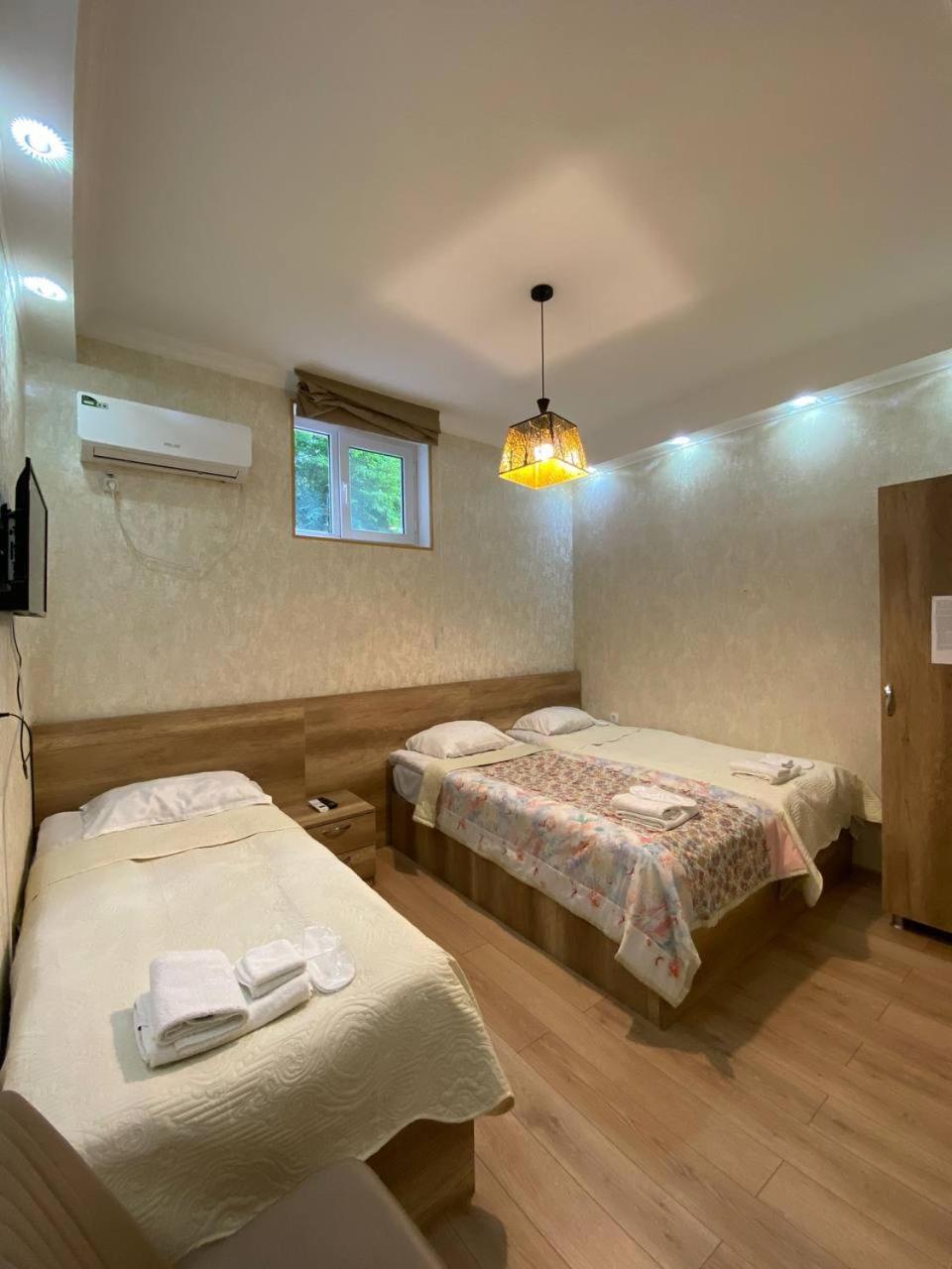 Hotel Traveler Signagi Kamer foto